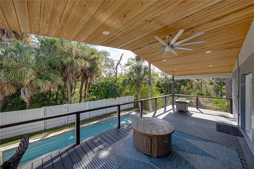 En Venta: $550,000 (3 camas, 2 baños, 1146 Pies cuadrados)