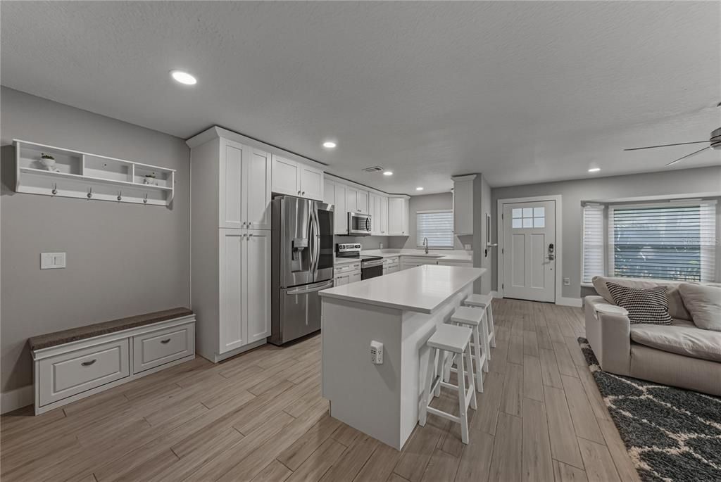 En Venta: $550,000 (3 camas, 2 baños, 1146 Pies cuadrados)