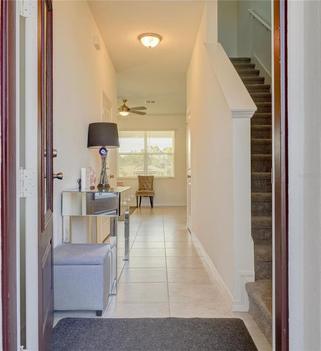 待售: $460,000 (4 贝兹, 2 浴室, 1965 平方英尺)