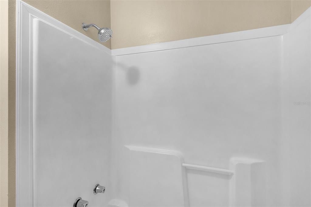 For Sale: $189,990 (3 beds, 1 baths, 1204 Square Feet)