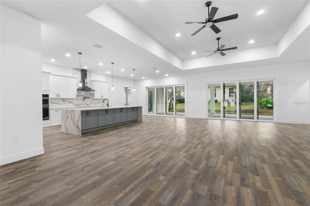 На продажу: $899,900 (5 спален, 5 ванн, 3801 Квадратных фут)