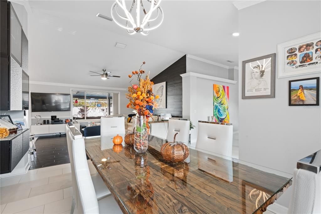 待售: $490,000 (4 贝兹, 2 浴室, 1775 平方英尺)