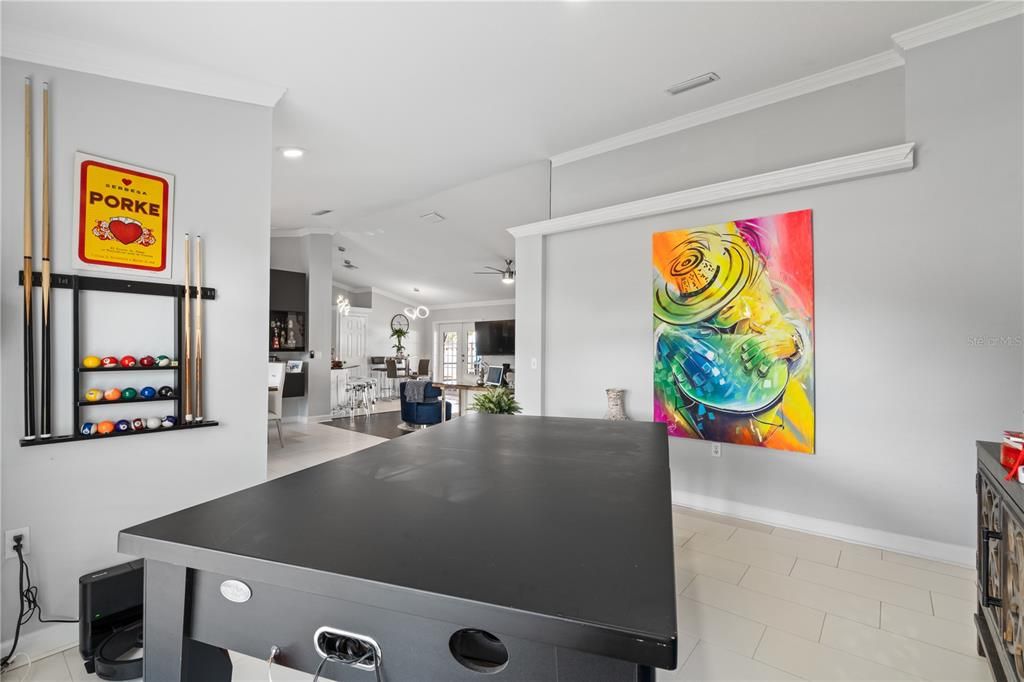 待售: $490,000 (4 贝兹, 2 浴室, 1775 平方英尺)