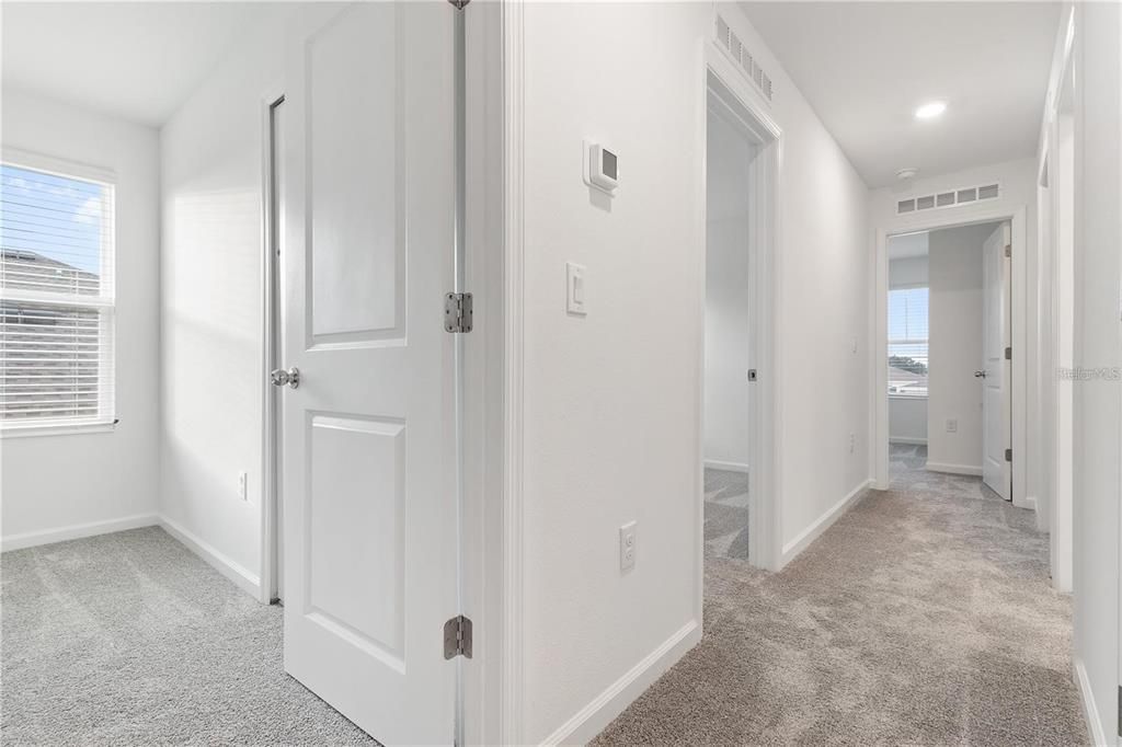 出租: $2,550 (5 贝兹, 2 浴室, 2370 平方英尺)