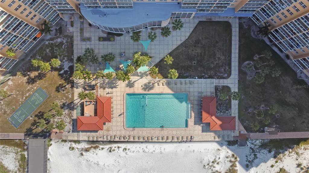 待售: $464,900 (1 贝兹, 1 浴室, 707 平方英尺)