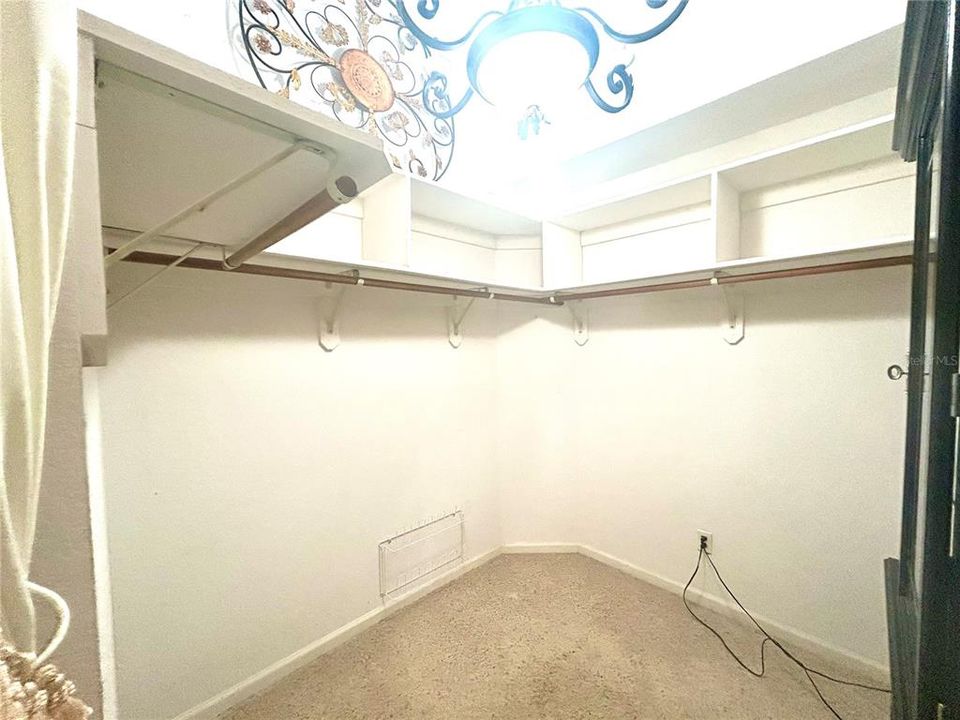 В аренду: $3,100 (4 спален, 2 ванн, 2662 Квадратных фут)