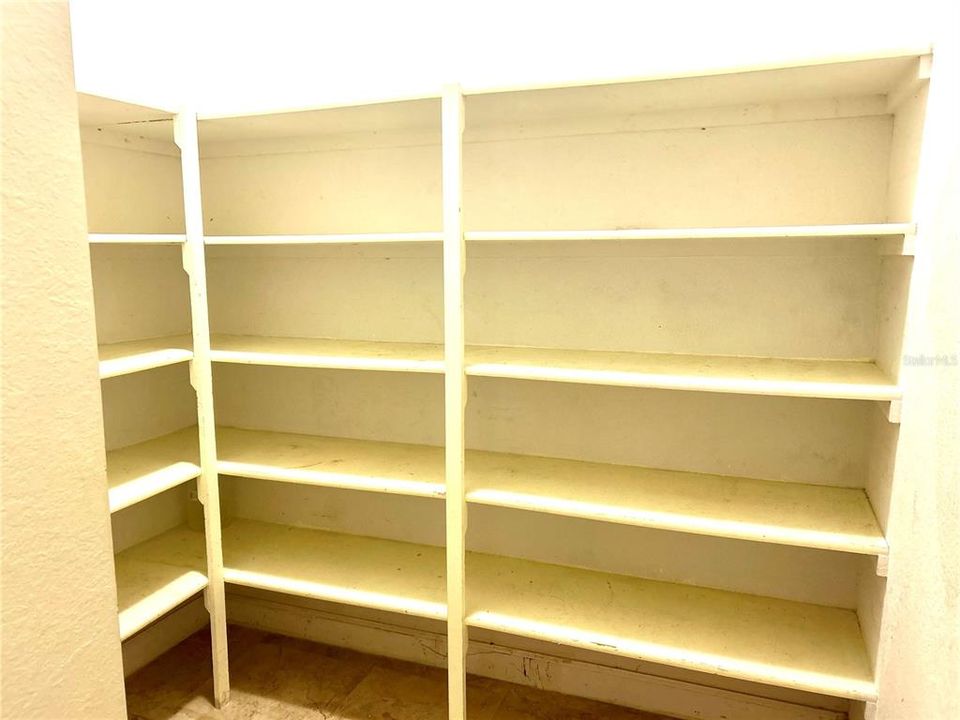 В аренду: $3,100 (4 спален, 2 ванн, 2662 Квадратных фут)