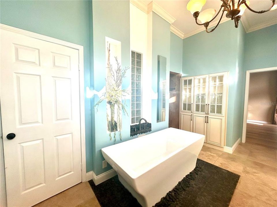 В аренду: $3,100 (4 спален, 2 ванн, 2662 Квадратных фут)