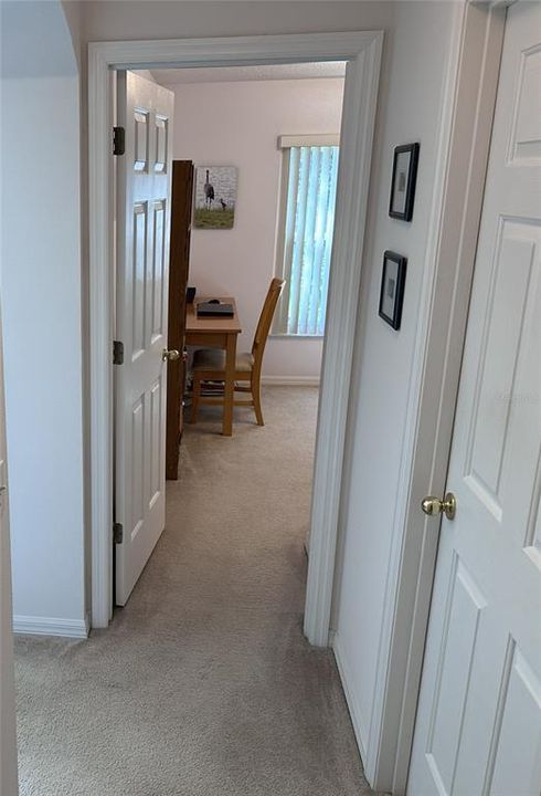 На продажу: $334,900 (4 спален, 2 ванн, 1642 Квадратных фут)