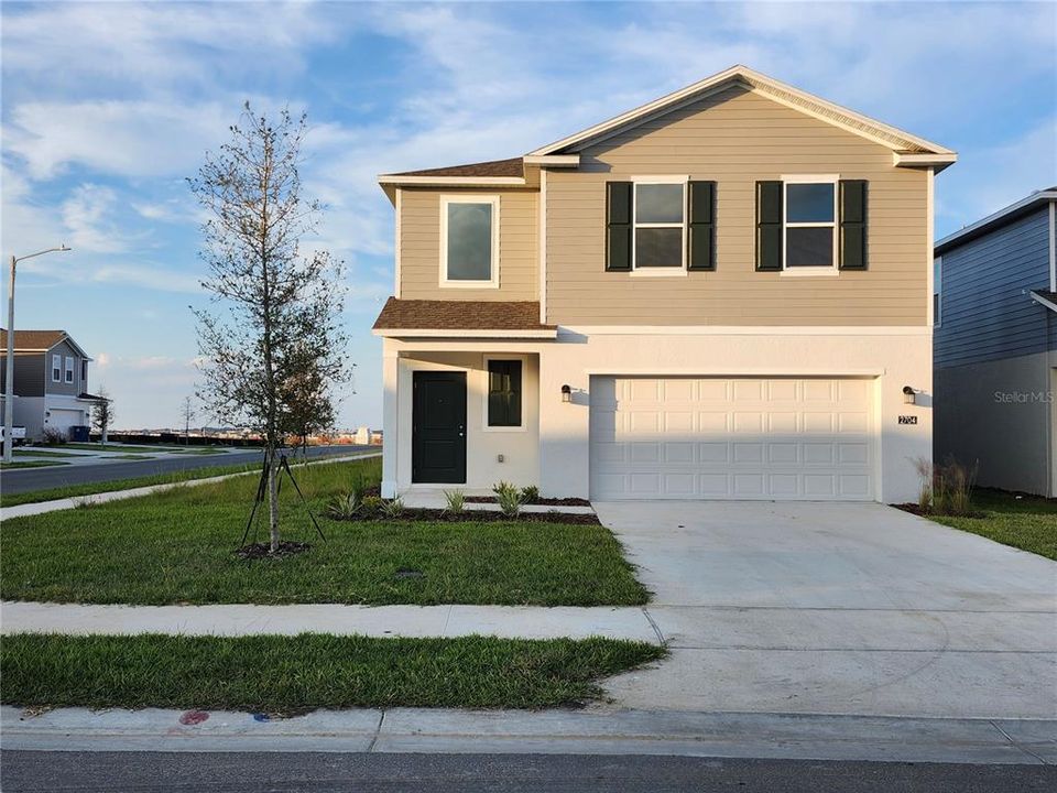 For Rent: $2,100 (4 beds, 2 baths, 1874 Square Feet)