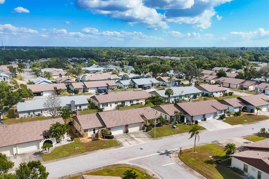 For Sale: $189,900 (2 beds, 2 baths, 1383 Square Feet)