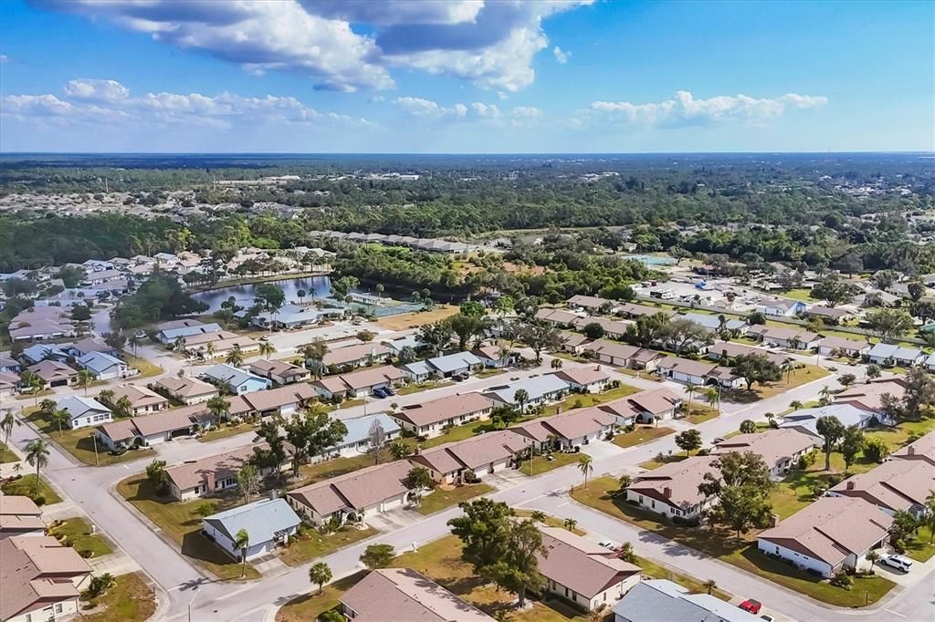 For Sale: $189,900 (2 beds, 2 baths, 1383 Square Feet)