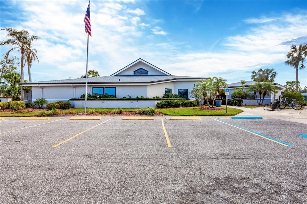 For Sale: $189,900 (2 beds, 2 baths, 1383 Square Feet)