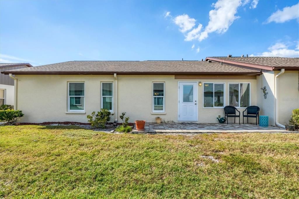 For Sale: $189,900 (2 beds, 2 baths, 1383 Square Feet)