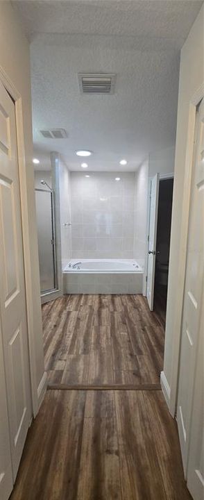 For Rent: $3,500 (3 beds, 2 baths, 2100 Square Feet)