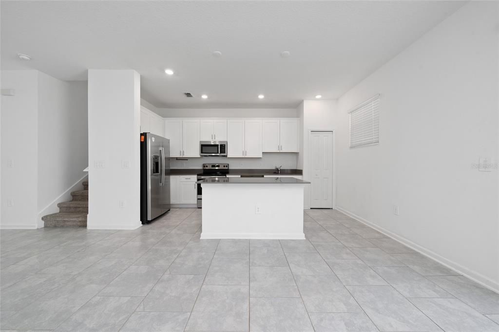 En Renta: $2,200 (3 camas, 2 baños, 1672 Pies cuadrados)