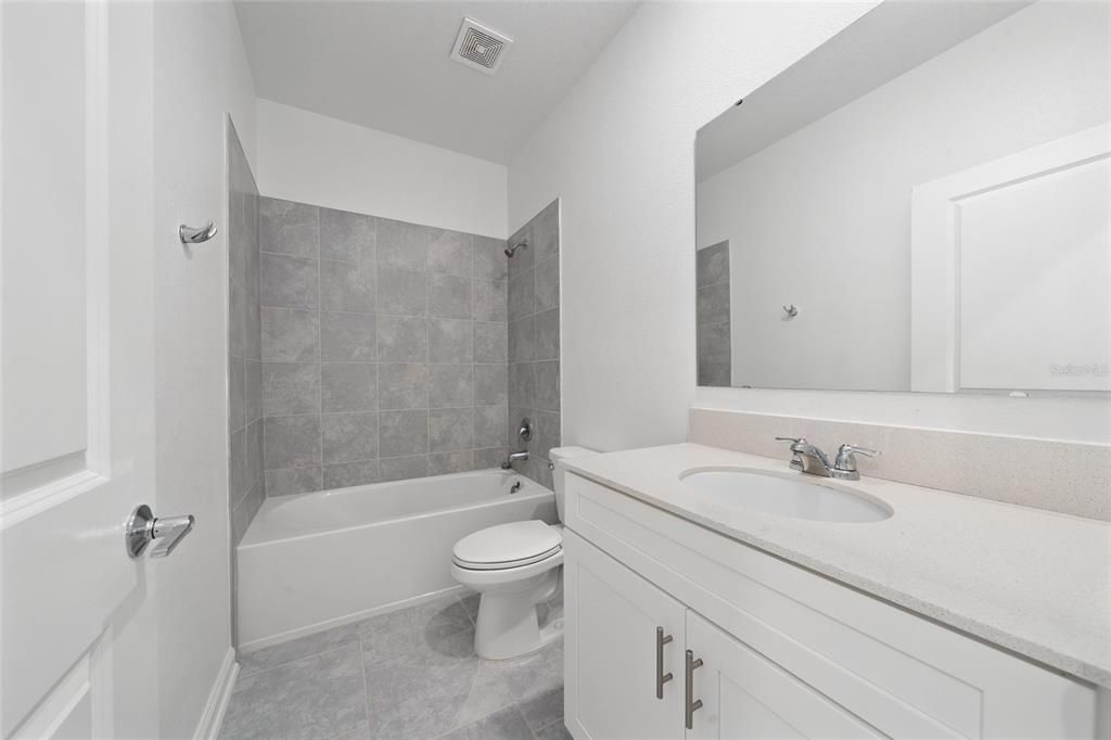 En Renta: $2,200 (3 camas, 2 baños, 1672 Pies cuadrados)