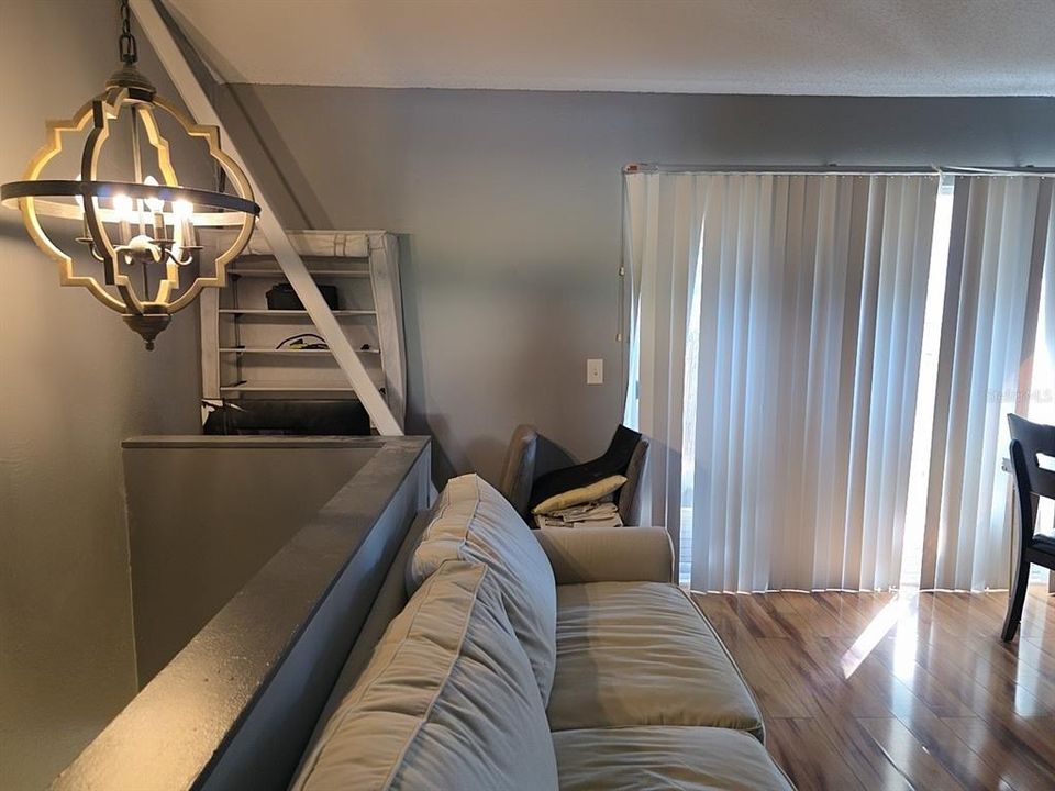 For Sale: $219,900 (4 beds, 3 baths, 1364 Square Feet)