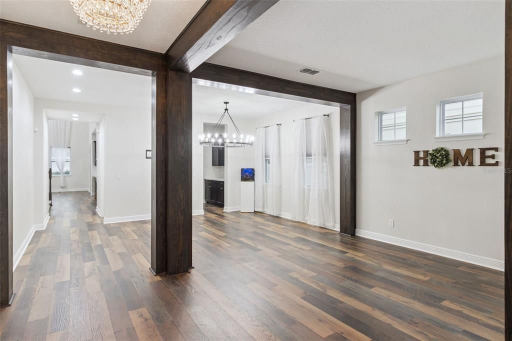 待售: $799,000 (4 贝兹, 3 浴室, 3094 平方英尺)