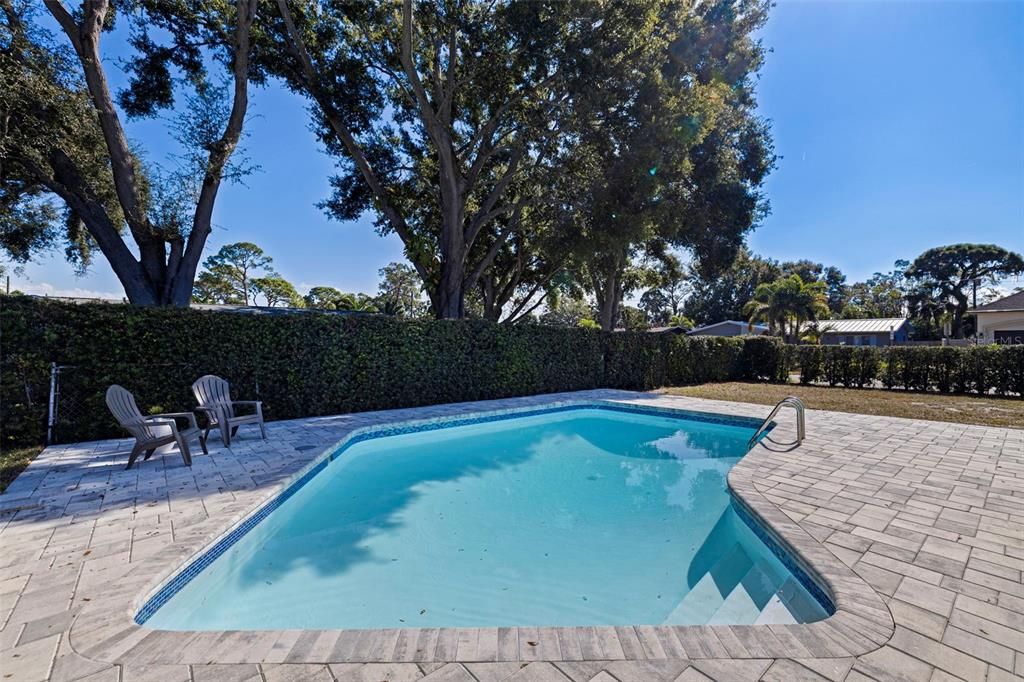 For Sale: $650,000 (4 beds, 2 baths, 1844 Square Feet)