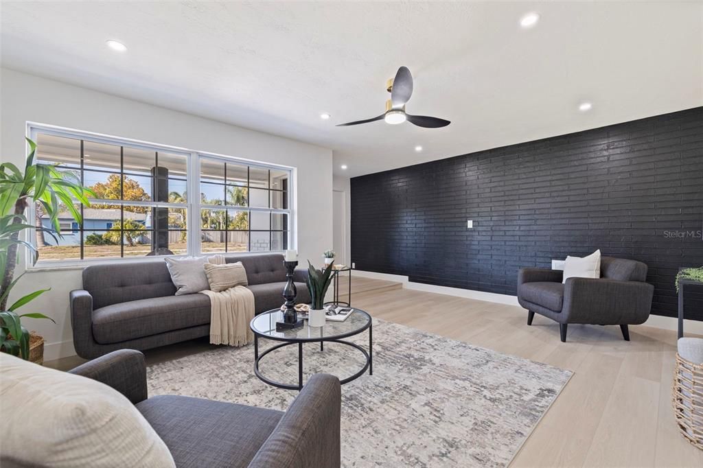 For Sale: $650,000 (4 beds, 2 baths, 1844 Square Feet)