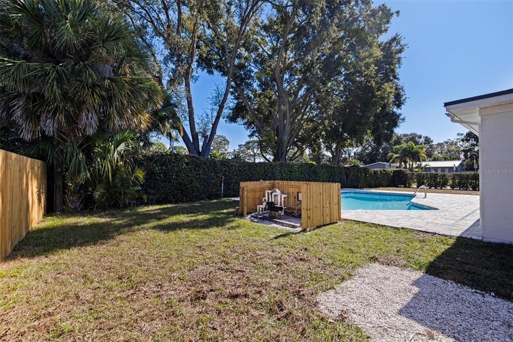 For Sale: $650,000 (4 beds, 2 baths, 1844 Square Feet)