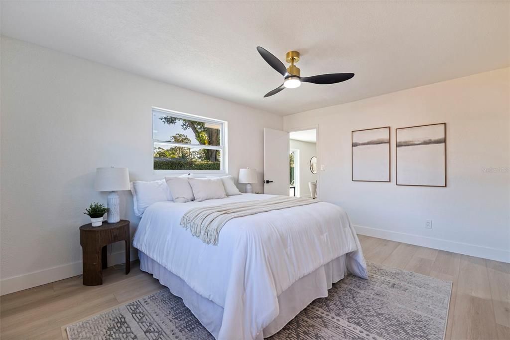 For Sale: $650,000 (4 beds, 2 baths, 1844 Square Feet)