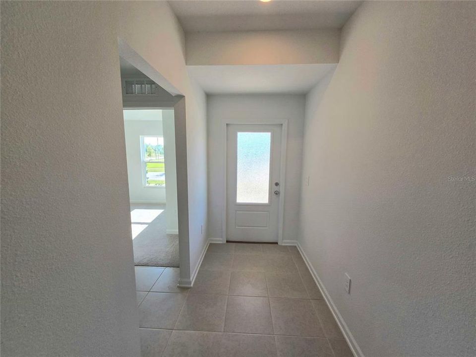 For Rent: $2,110 (3 beds, 2 baths, 1487 Square Feet)