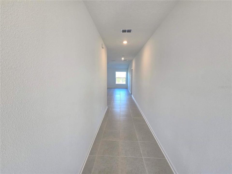 For Rent: $2,110 (3 beds, 2 baths, 1487 Square Feet)