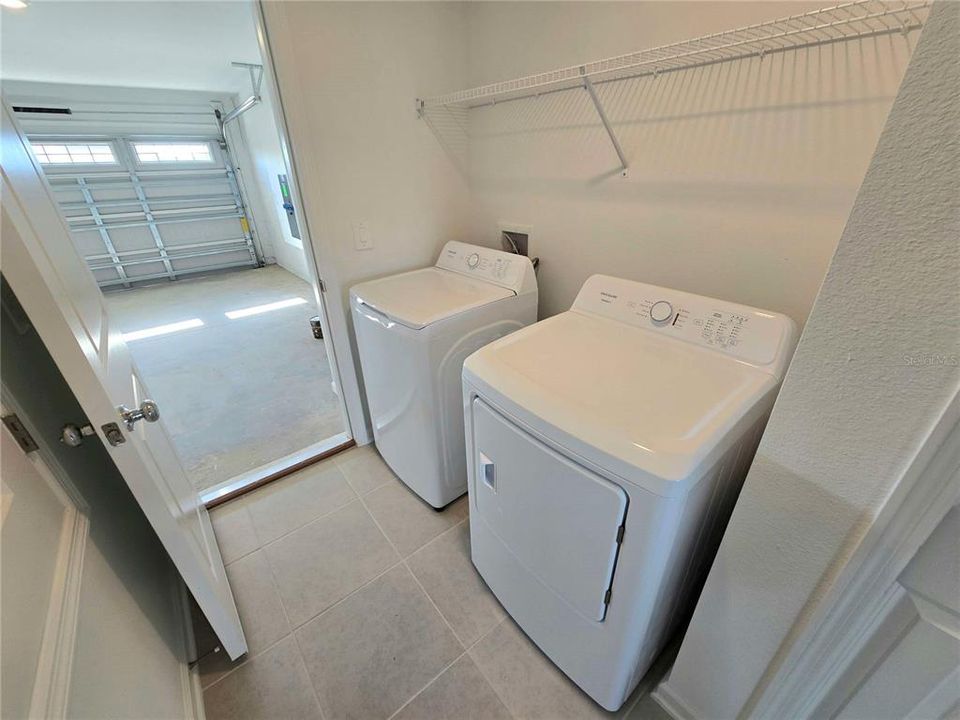 For Rent: $2,110 (3 beds, 2 baths, 1487 Square Feet)