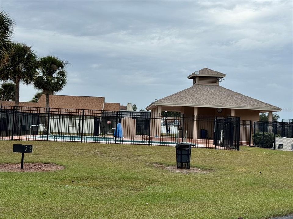 На продажу: $369,000 (3 спален, 2 ванн, 1611 Квадратных фут)