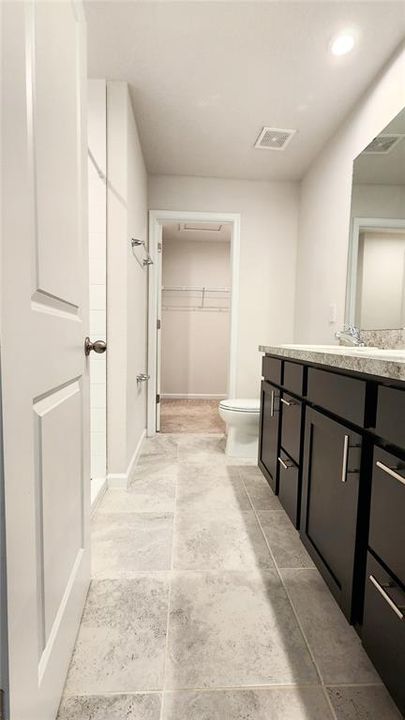 出租: $1,875 (3 贝兹, 2 浴室, 1413 平方英尺)