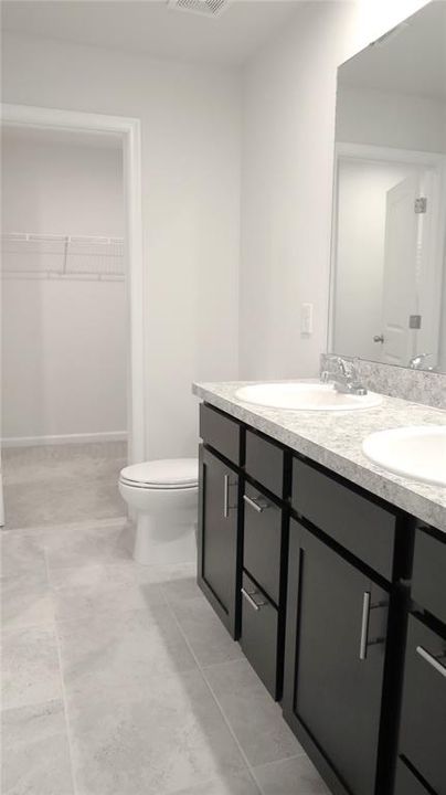 出租: $1,875 (3 贝兹, 2 浴室, 1413 平方英尺)