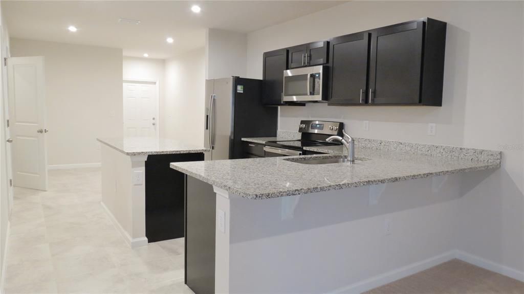 出租: $1,875 (3 贝兹, 2 浴室, 1413 平方英尺)