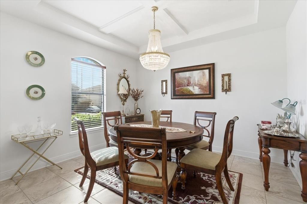 待售: $515,000 (3 贝兹, 2 浴室, 2353 平方英尺)