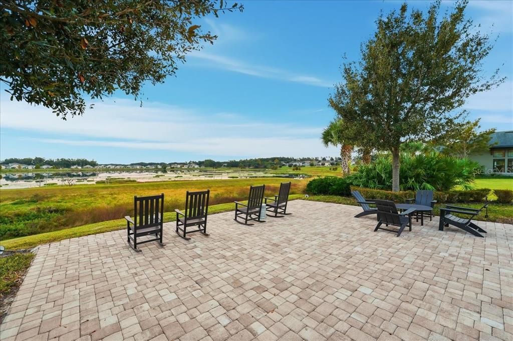 待售: $515,000 (3 贝兹, 2 浴室, 2353 平方英尺)