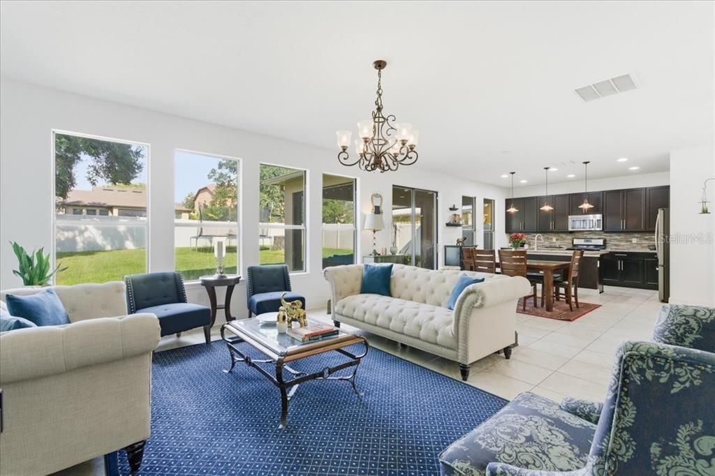 待售: $515,000 (3 贝兹, 2 浴室, 2353 平方英尺)