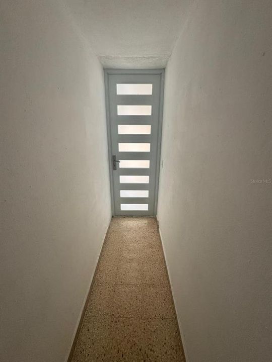 На продажу: $250,000 (3 спален, 1 ванн, 9409 Квадратных фут)