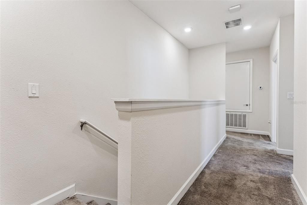 For Sale: $350,000 (3 beds, 2 baths, 1859 Square Feet)