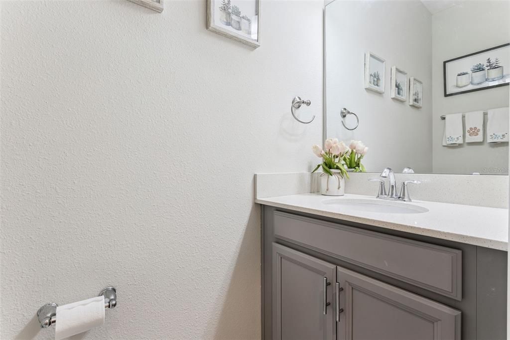 For Sale: $350,000 (3 beds, 2 baths, 1859 Square Feet)