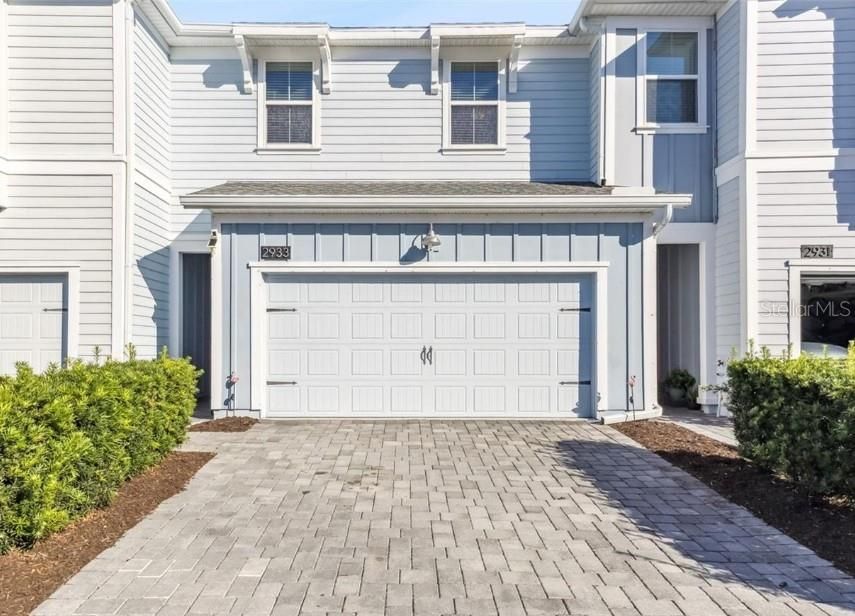 For Sale: $350,000 (3 beds, 2 baths, 1859 Square Feet)