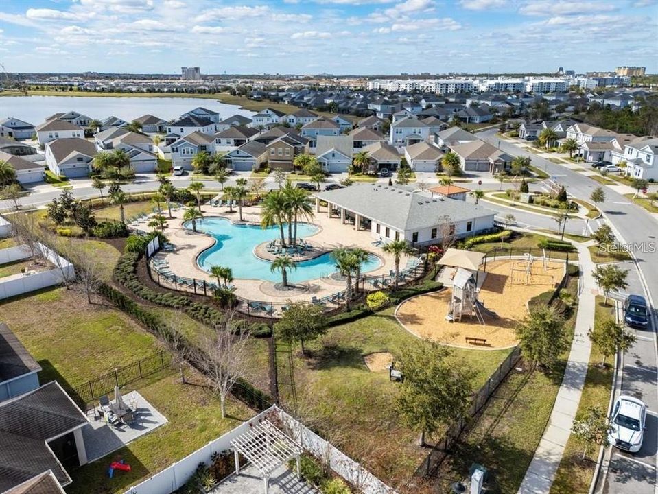 For Sale: $350,000 (3 beds, 2 baths, 1859 Square Feet)