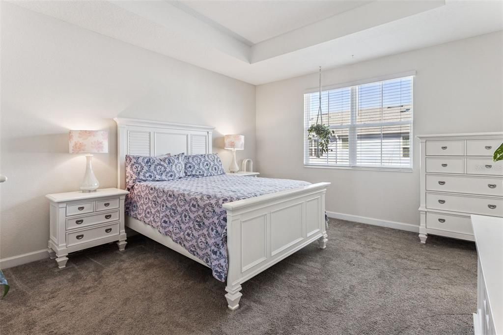 For Sale: $350,000 (3 beds, 2 baths, 1859 Square Feet)