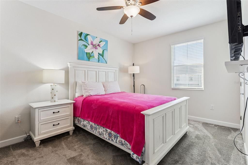 For Sale: $350,000 (3 beds, 2 baths, 1859 Square Feet)