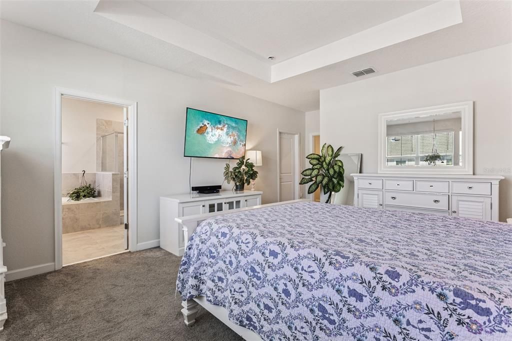 For Sale: $350,000 (3 beds, 2 baths, 1859 Square Feet)