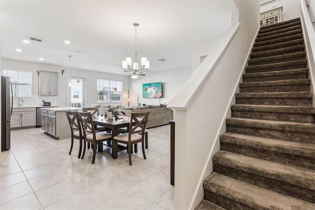 For Sale: $350,000 (3 beds, 2 baths, 1859 Square Feet)