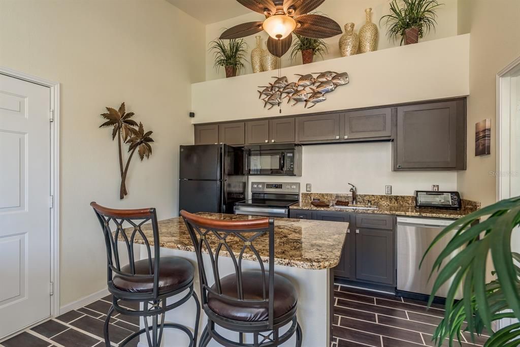 待售: $205,000 (1 贝兹, 1 浴室, 485 平方英尺)