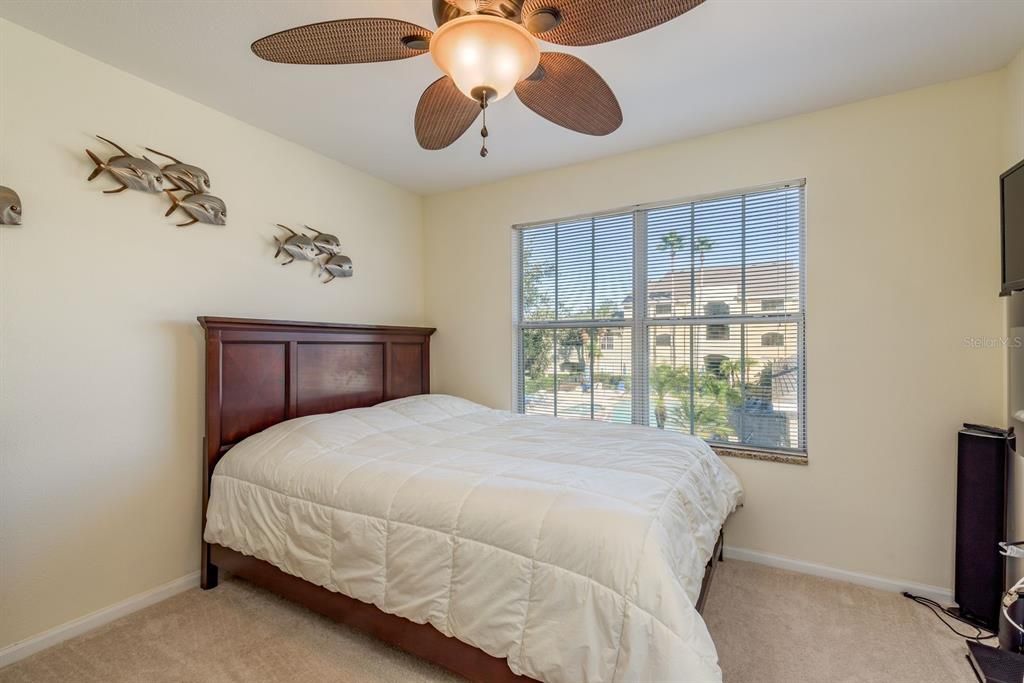 待售: $205,000 (1 贝兹, 1 浴室, 485 平方英尺)