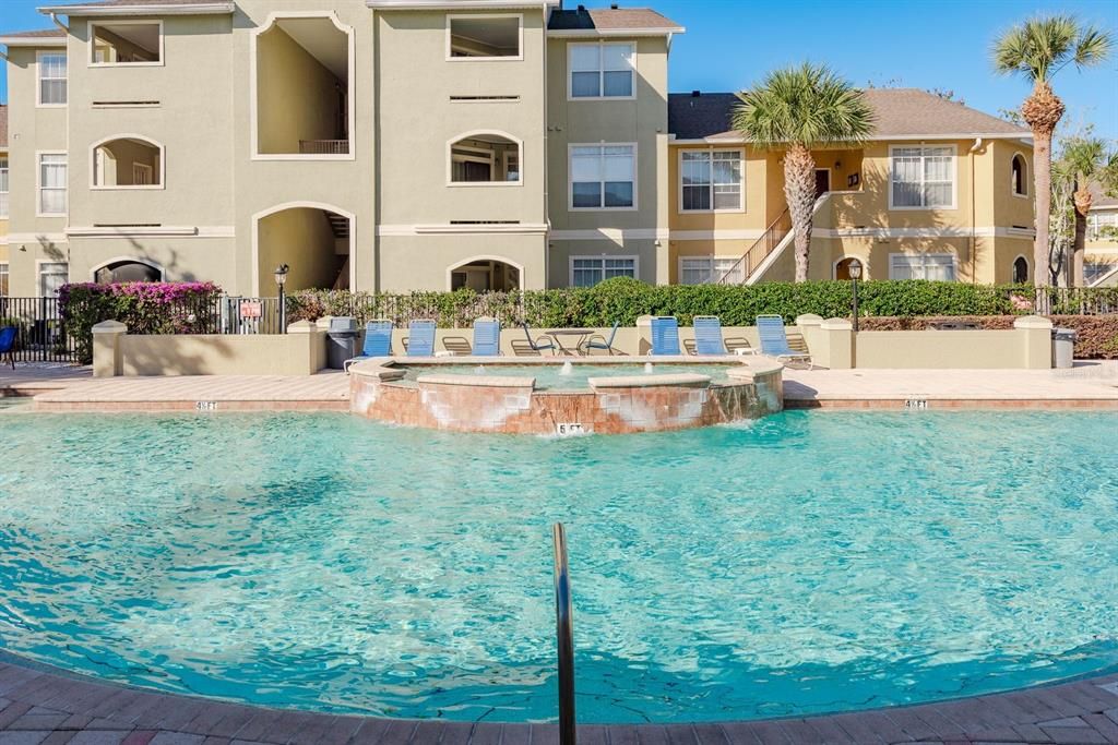 待售: $205,000 (1 贝兹, 1 浴室, 485 平方英尺)