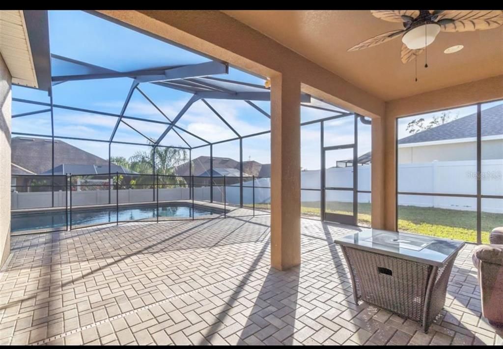 На продажу: $470,900 (4 спален, 3 ванн, 2509 Квадратных фут)